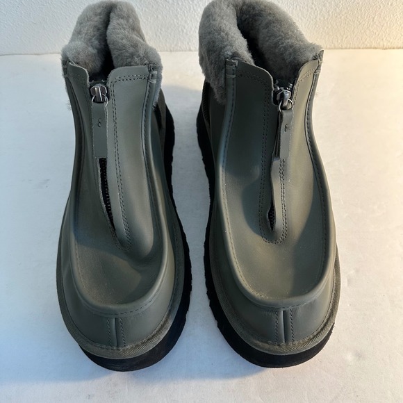 UGG Funkette Women's Leather Platform Boot Size 11 Matte Seaweed Green NWOB - Picture 8 of 11